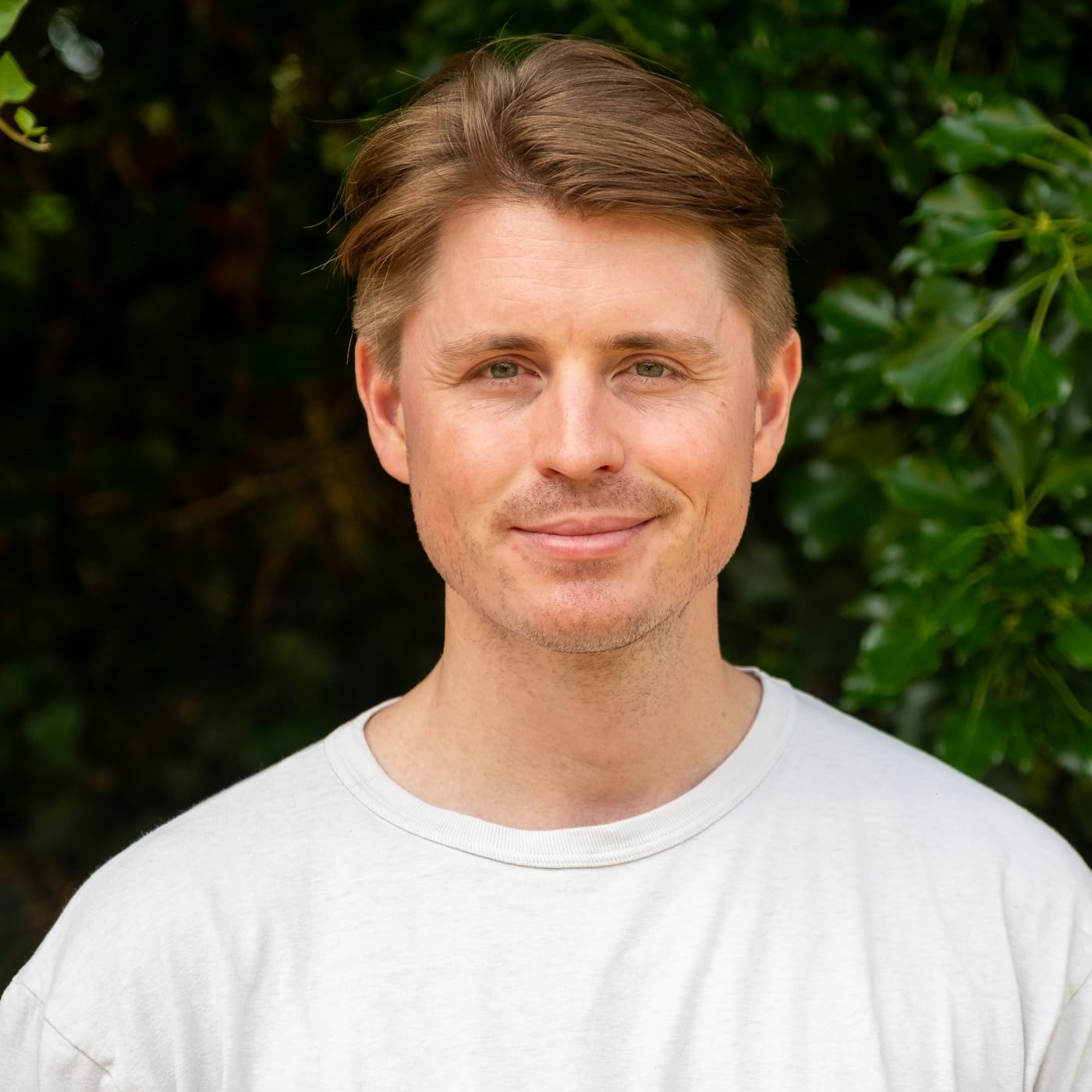 James Jearey